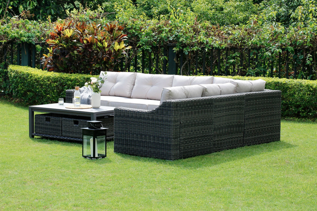 Northgate 7 Piece Outdoor Wicker Modular Sectional Set